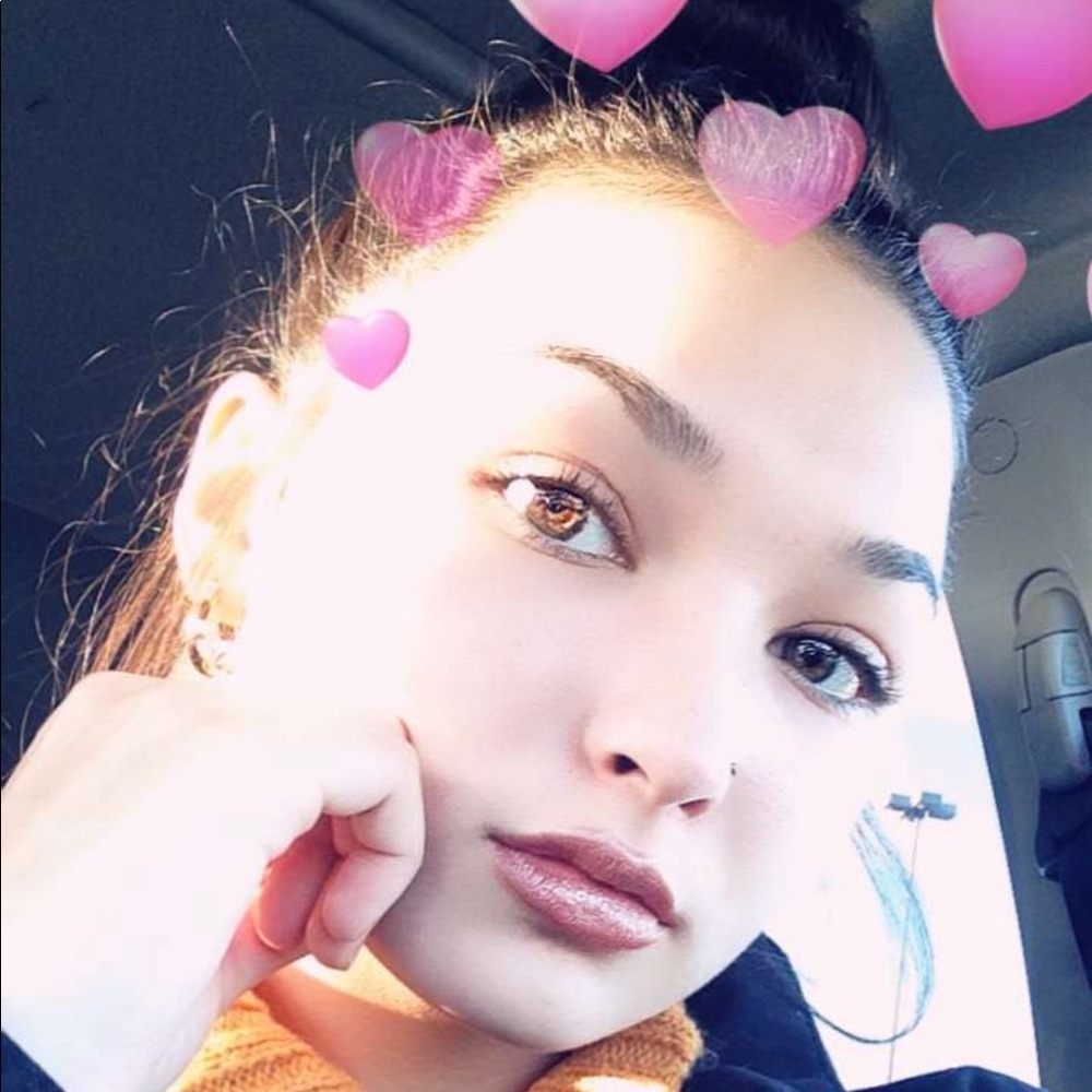 Meet your Posher, Kylie